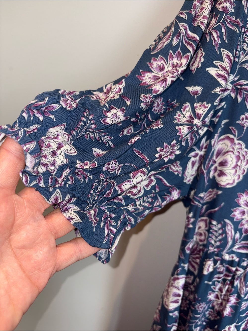 GAP Maternity Floral Tiered Midi Dress Size Large Blue Purple Viscose Prairie - Picture 7 of 10